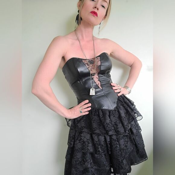The Black Swan Iconic 1980s Leather + Lace Dress XS - Picture 13 of 16